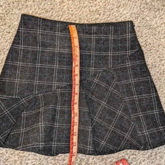 Xinxinjia Plaid Lined‎ mini skirt, Size S - Picture 2 of 4